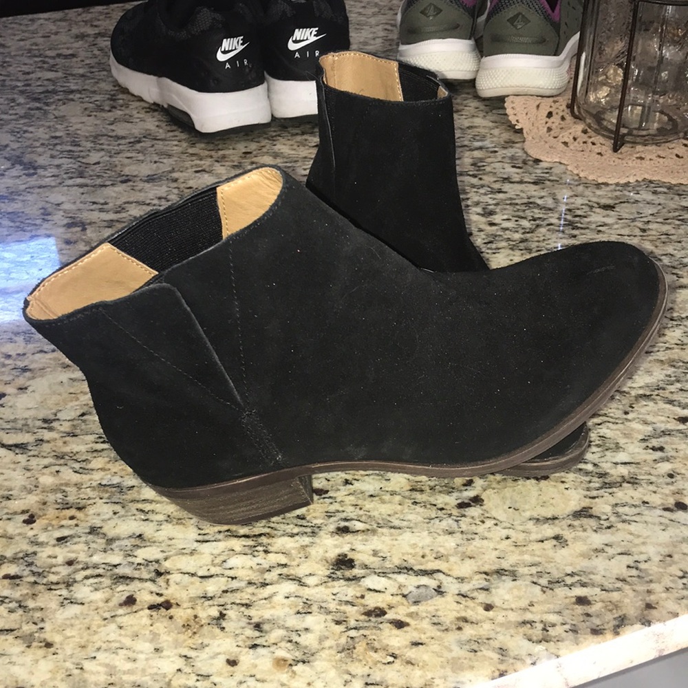 Lucky Brand Black Suede Booties